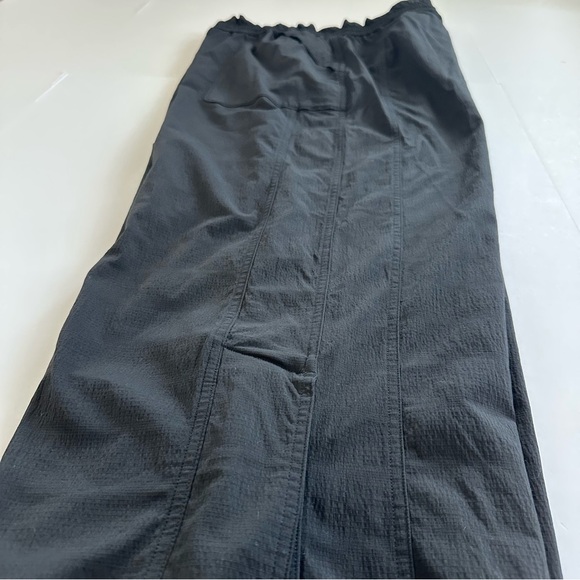Athleta Trekkie High Rise Parachute Pant in Black | XL | EUC - Picture 11 of 16